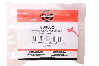 New OEM Briggs & Stratton 690802 Spring Seal NOS
