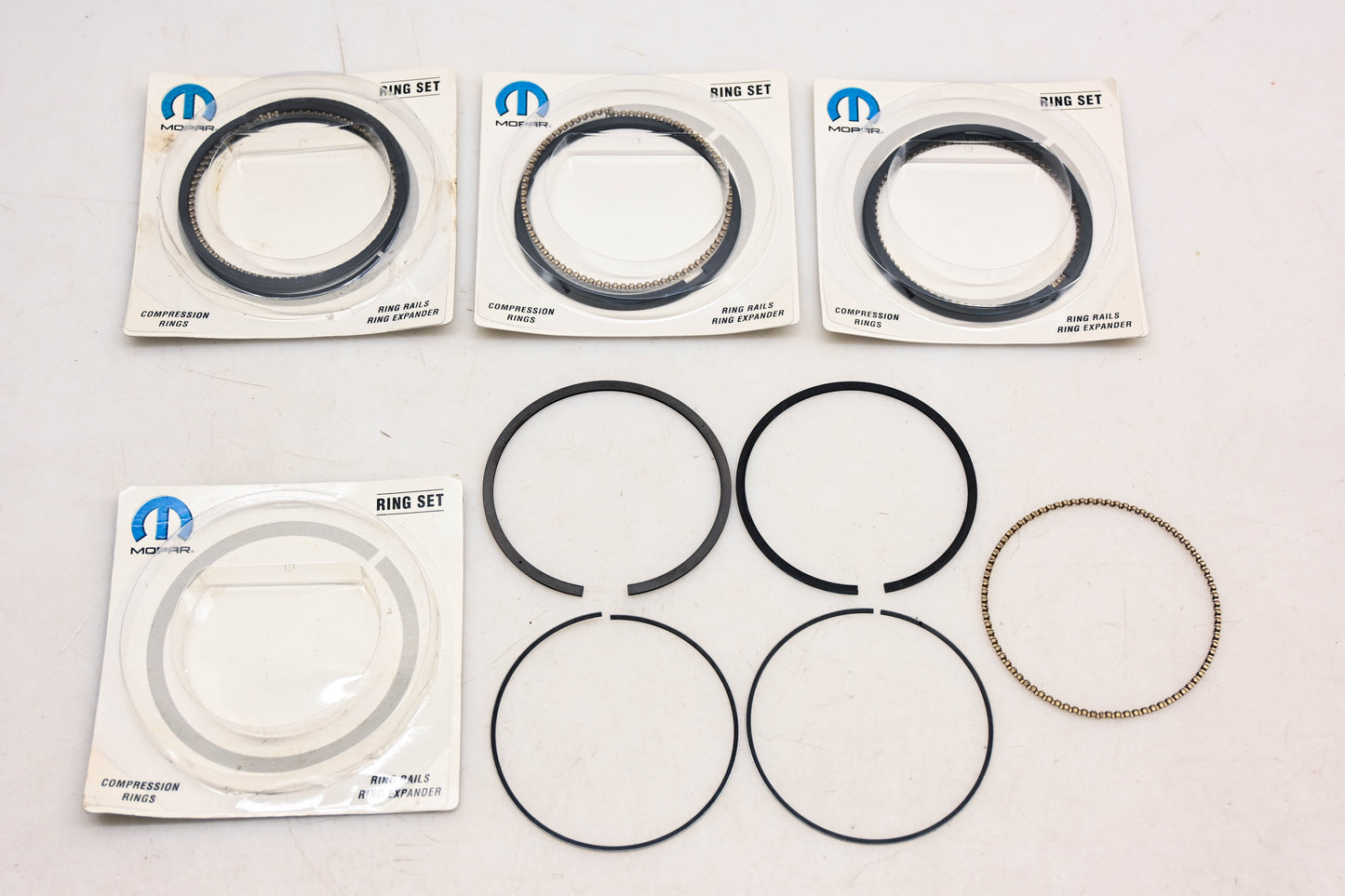 Mopar 05093441AA, 5093441AA Complete Engine Piston Ring Kit NOS