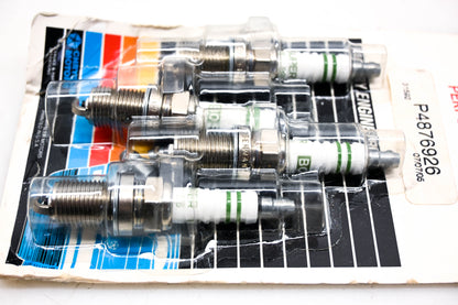 Mopar P4876926 Bosch Sparkplugs NOS