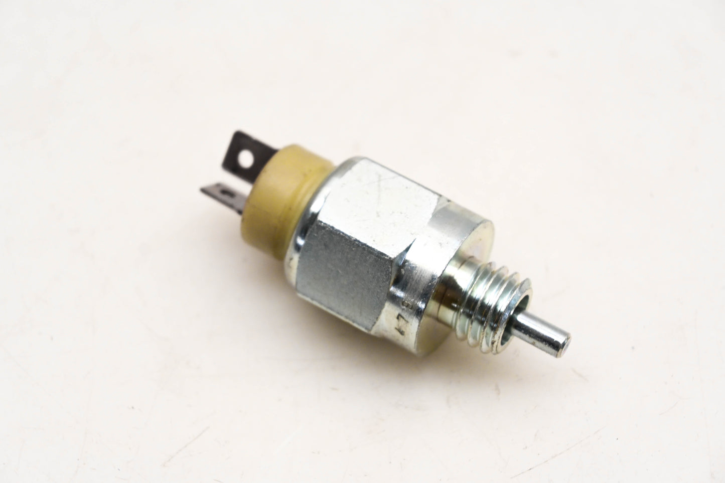 Mopar 04210979, 4210979 4WD Indicator Switch NOS