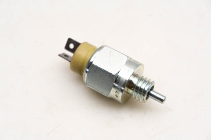 Mopar 04210979, 4210979 4WD Indicator Switch NOS