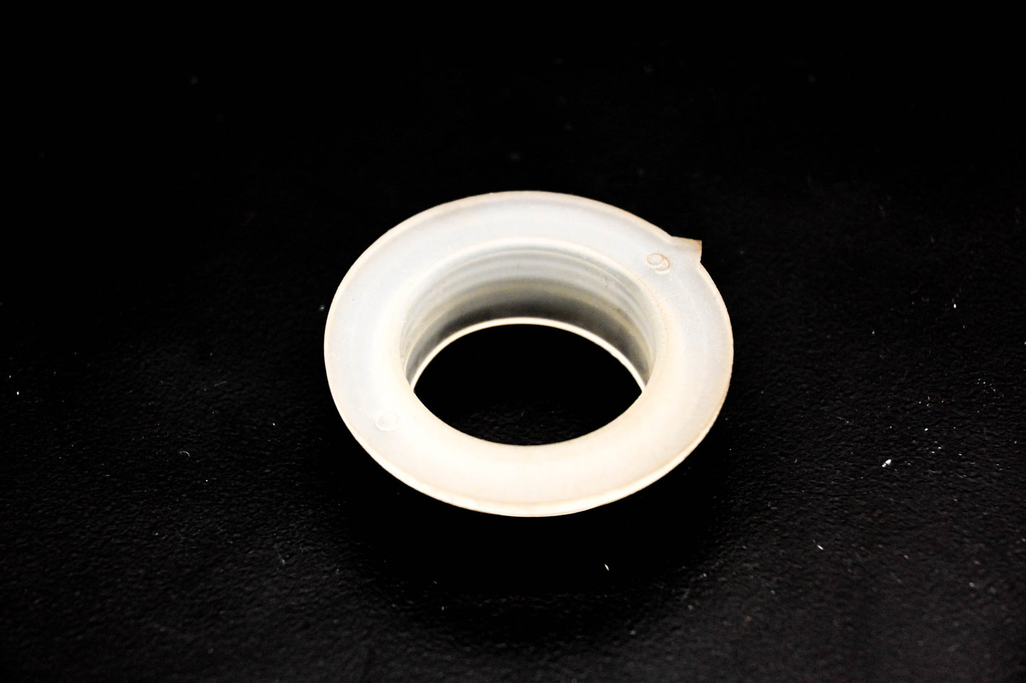 Mopar 05139116AA, 5139116AA Water Level Sensor Grommet NOS