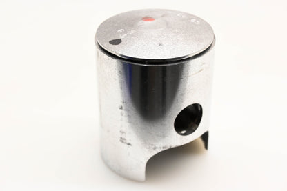 New OEM Yamaha 865-11636-00-00 Piston NOS
