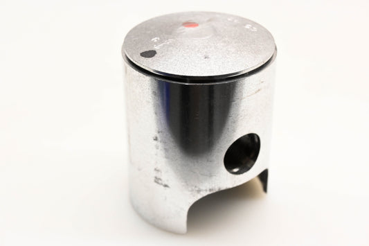 New OEM Yamaha 865-11636-00-00 Piston NOS