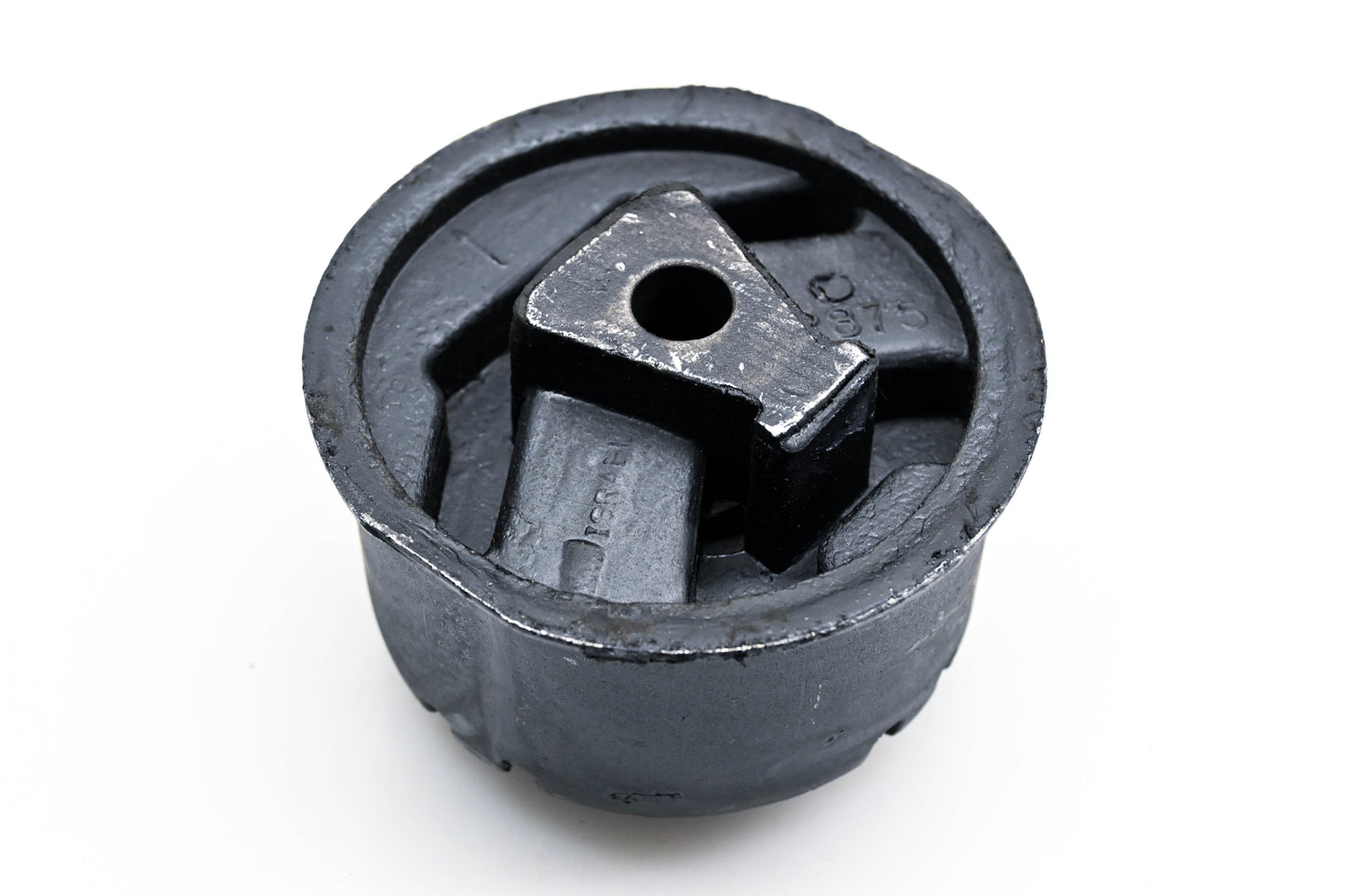 Aftermarket 620-1575, 2875 Transmission Mount Bushing NOS