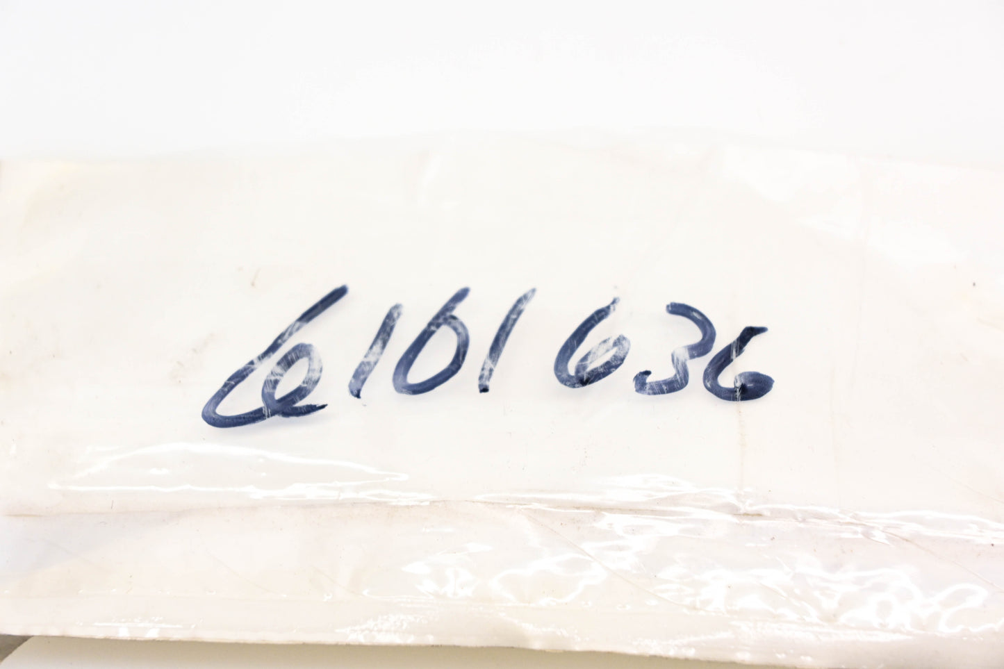 Mopar 06101636, 6101636 Hex Head Screw w/ Washer NOS