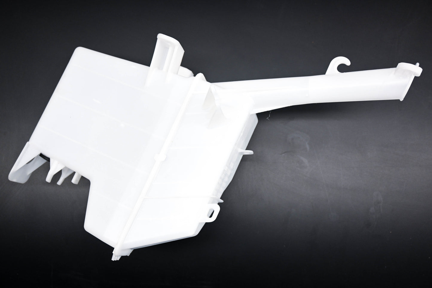 Hyundai 98620-2V000 Washer Fluid Tank NOS