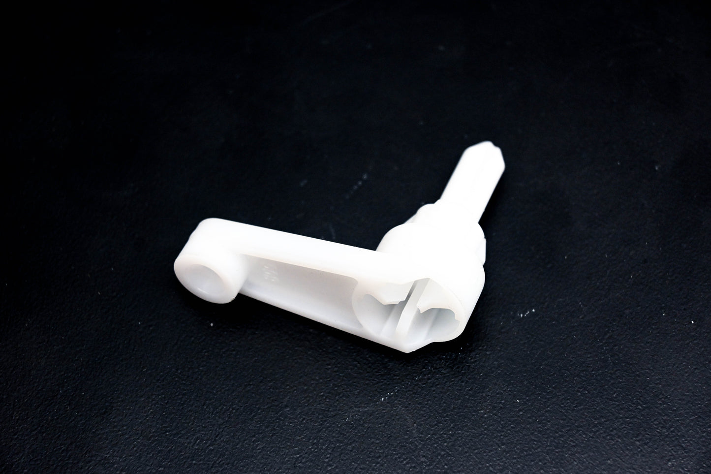 Mopar 05073982AA, 5073982AA Plate Link Clip NOS