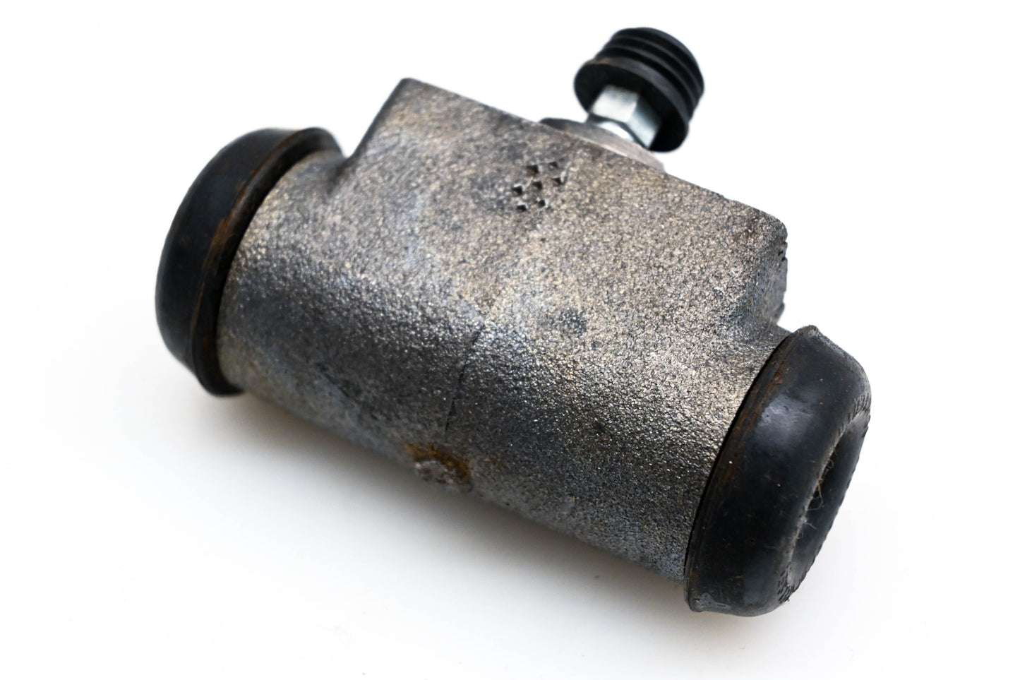 Mopar 04313056, 4313056 Wheel Brake Cylinder NOS