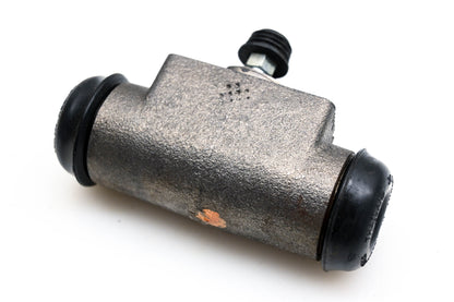 Mopar 04797659, 4797659 Wheel Brake Cylinder NOS