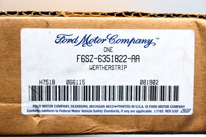 New OEM Ford F6SZ-6351822-AA Weatherstrip NOS
