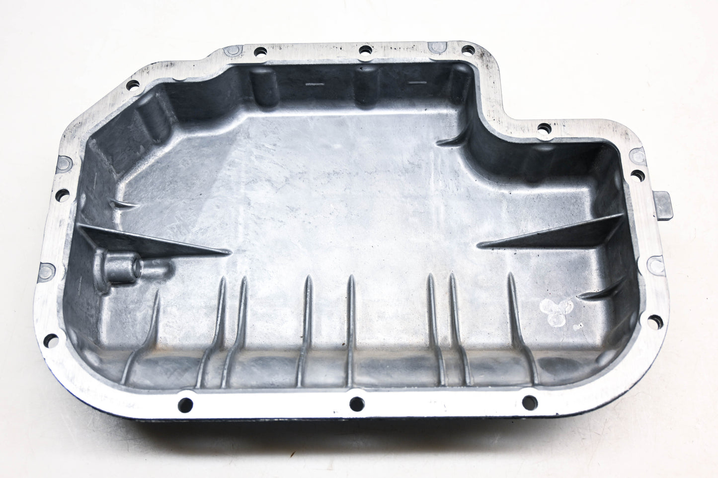 Mercedes A1120100628, 05101189AA Engine Oil Pan NOS