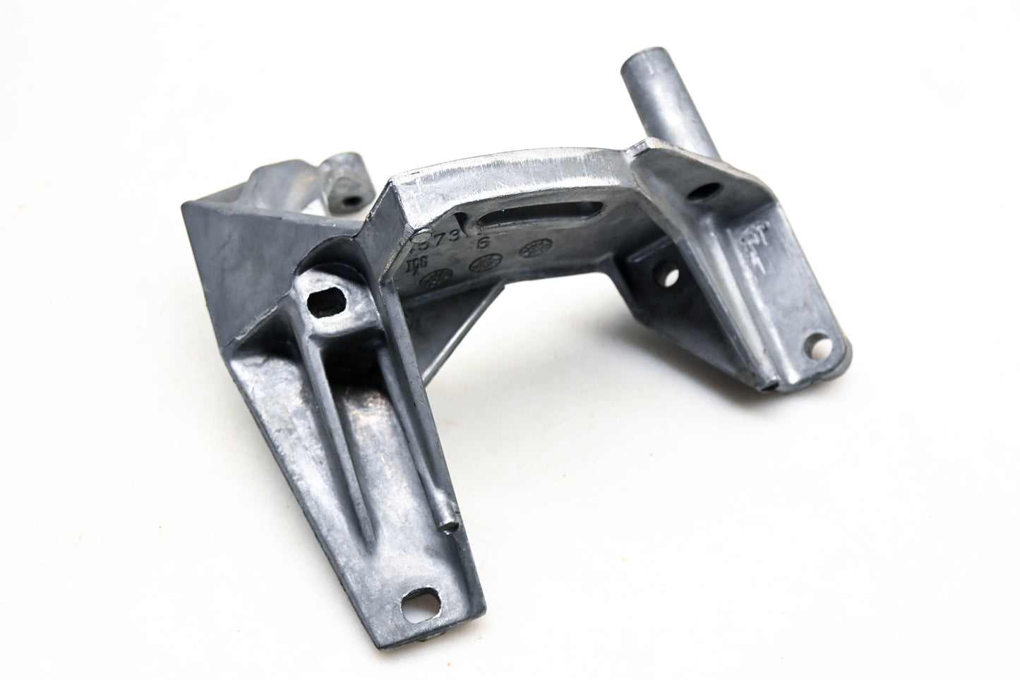 Mopar 04573744, 4573744 Power Steering Bracket NOS