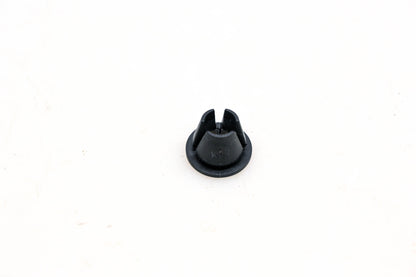 Mopar 06504072, 6504072 Tail Light Clip NOS