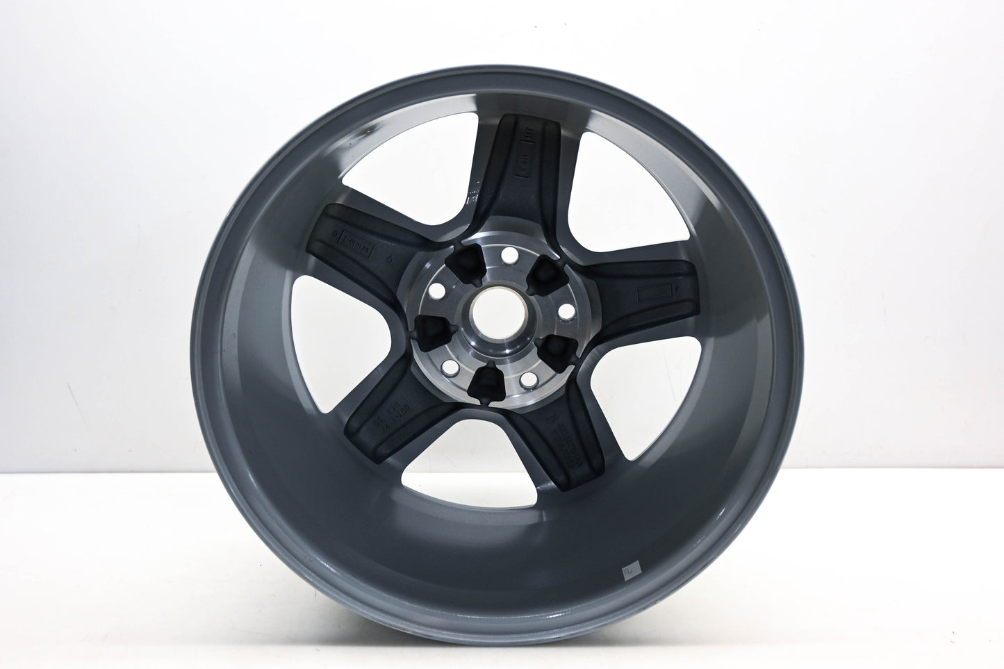 Mopar 5HT53PAKAA, 5HT53TRMAA Grey Wheel Rim 17x7.5 NOS