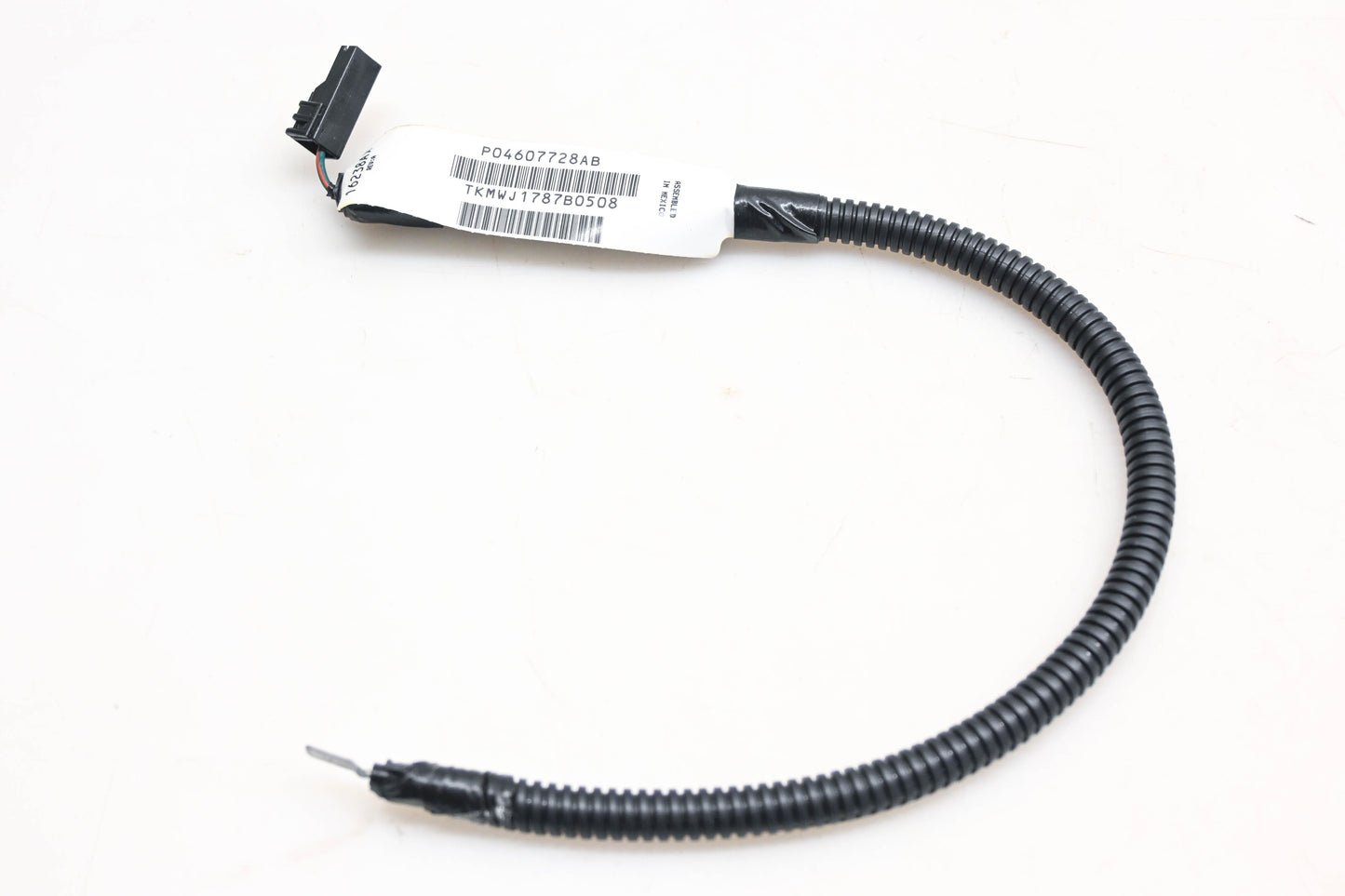 Mopar 04607728AB, 4607728AB Jumper Harness NOS