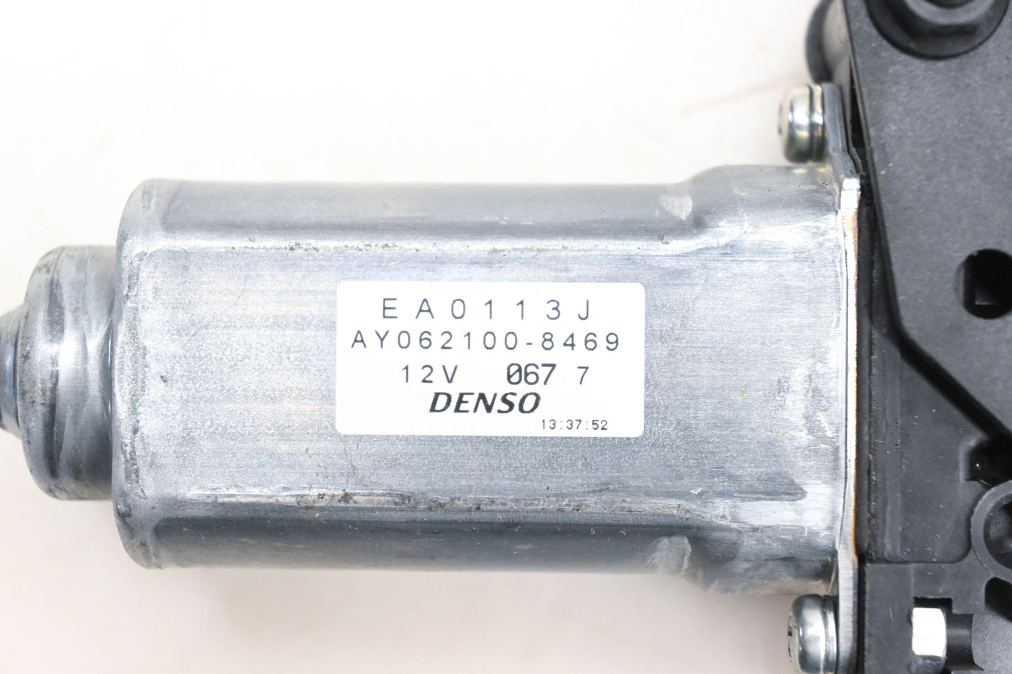 Mopar 55256494AI, AY062100-8469 Right Rear Power Window Motor Assembly NOS