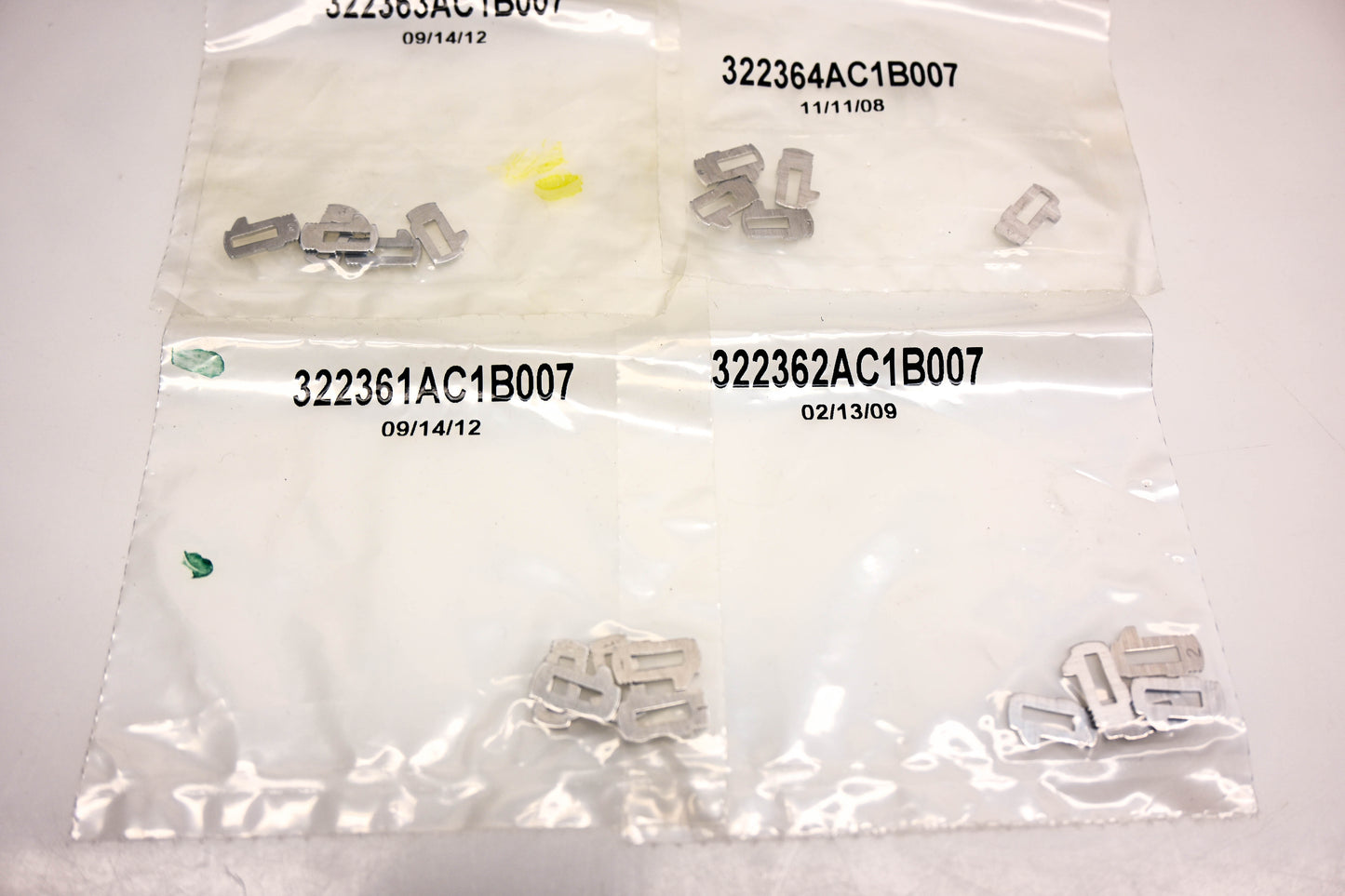Strattec 704275 Door Lock Service Kit NOS