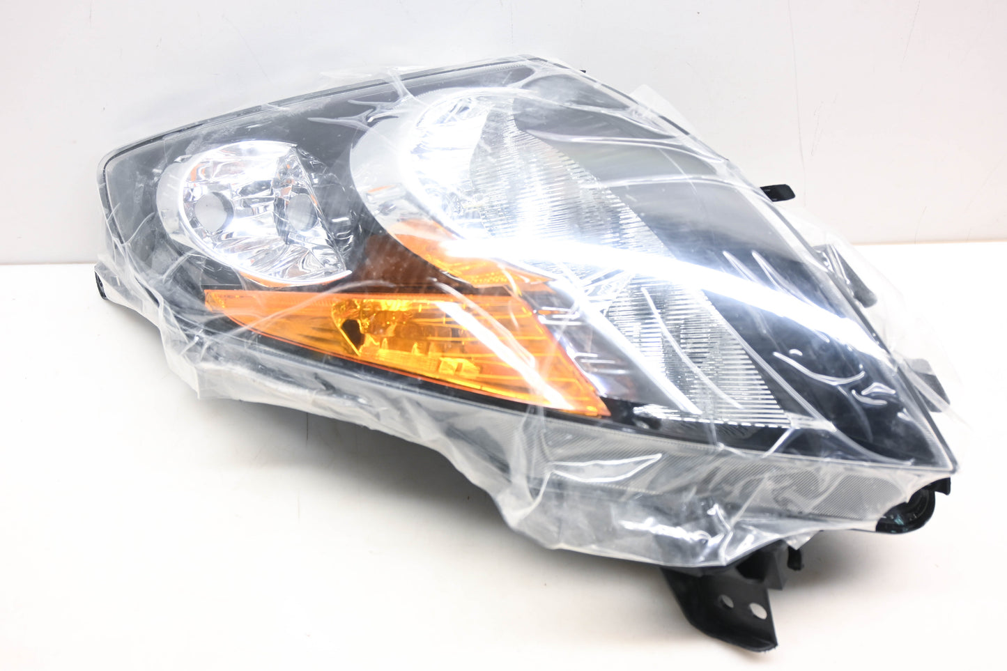 Aftermarket HL-ALT07-AMBK Front Right & Left Headlight Kit NOS