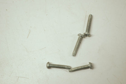 OEM Harley-Davidson 2750 Screw Qty 4 NOS