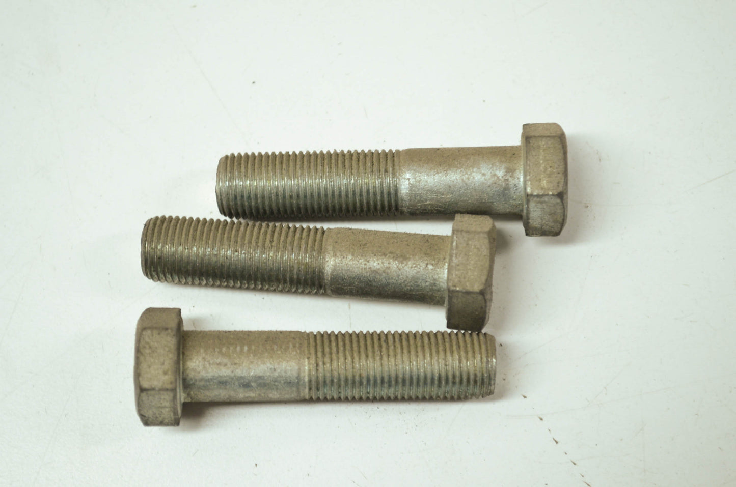 OEM Harley-Davidson 3958 Cap Screw Qty 3 NOS