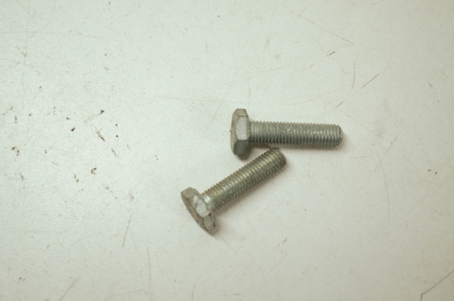 OEM Harley-Davidson 3825 Hex Bolt Qty 2 NOS