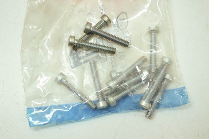 OEM Harley-Davidson 2695W Screw Qty 13 NOS