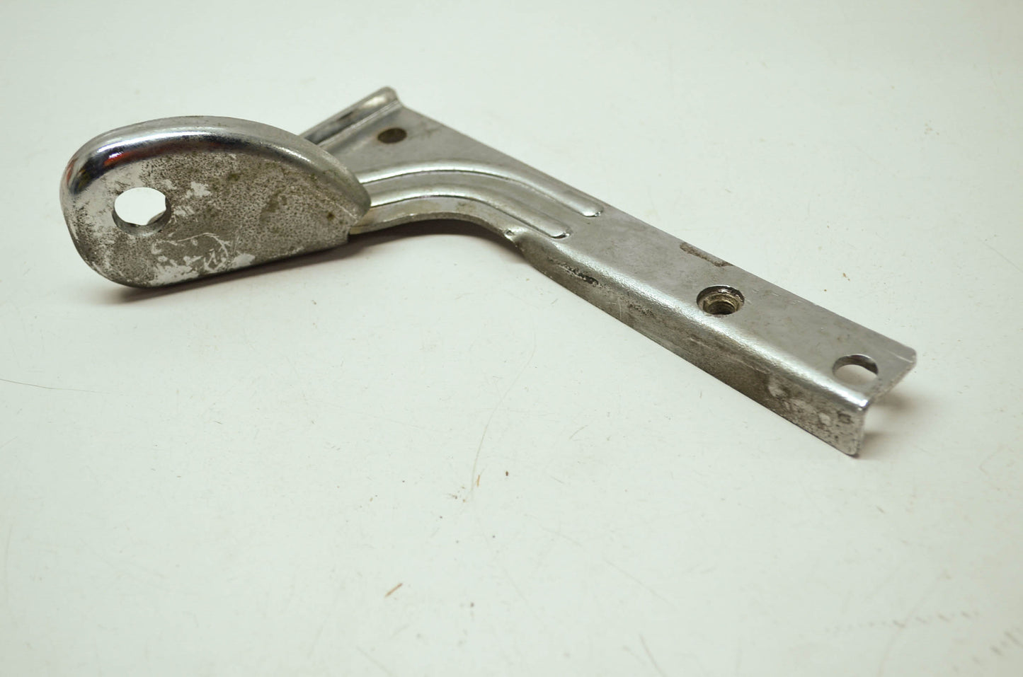 Right Bracket Assembly NOS