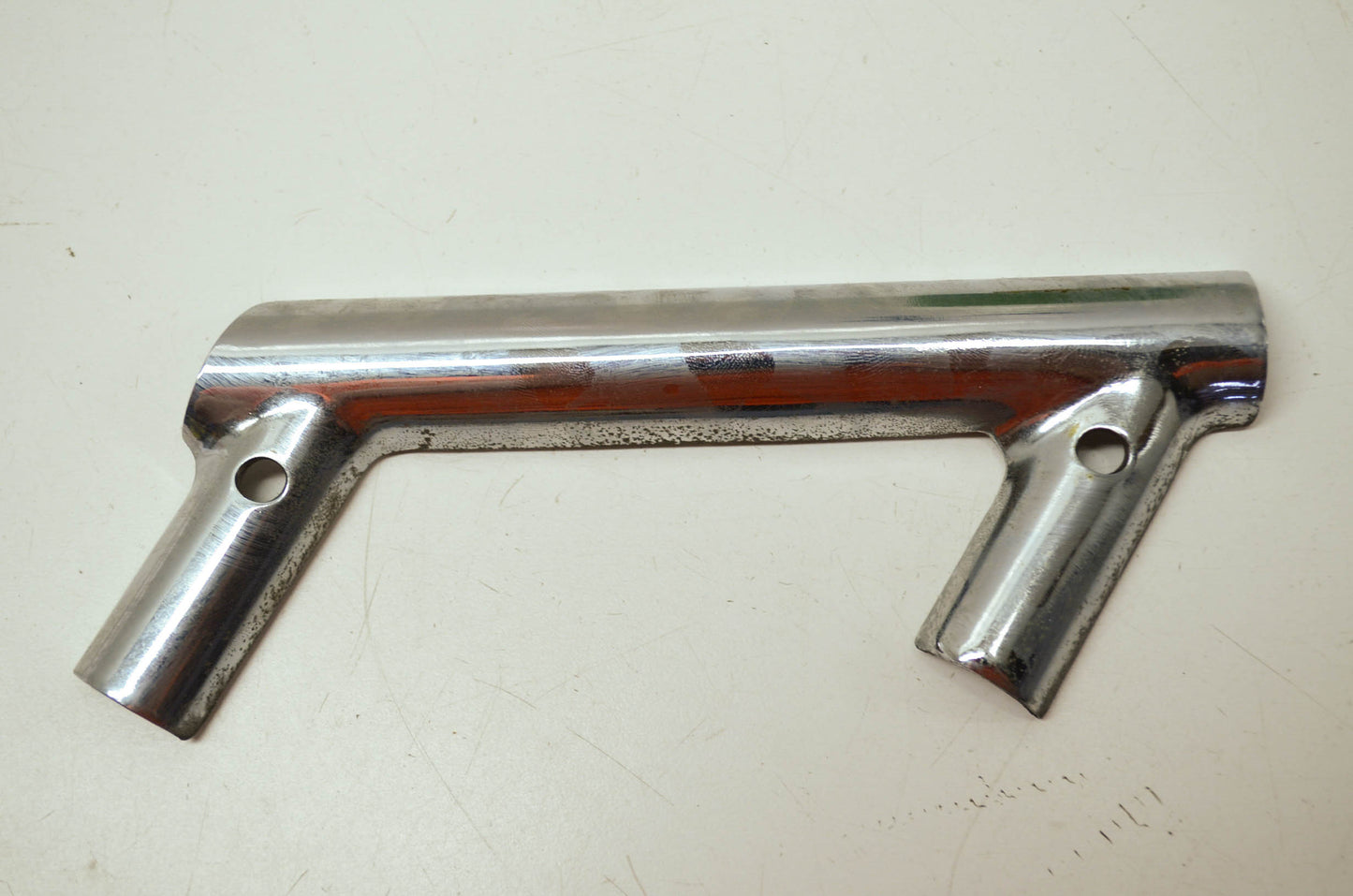 OEM Harley-Davidson 90919-68 Left Clamp NOS