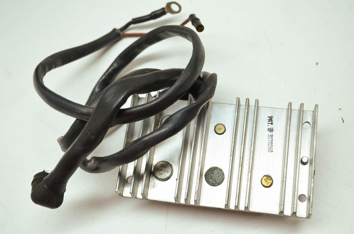 Voltage Regulator NOS