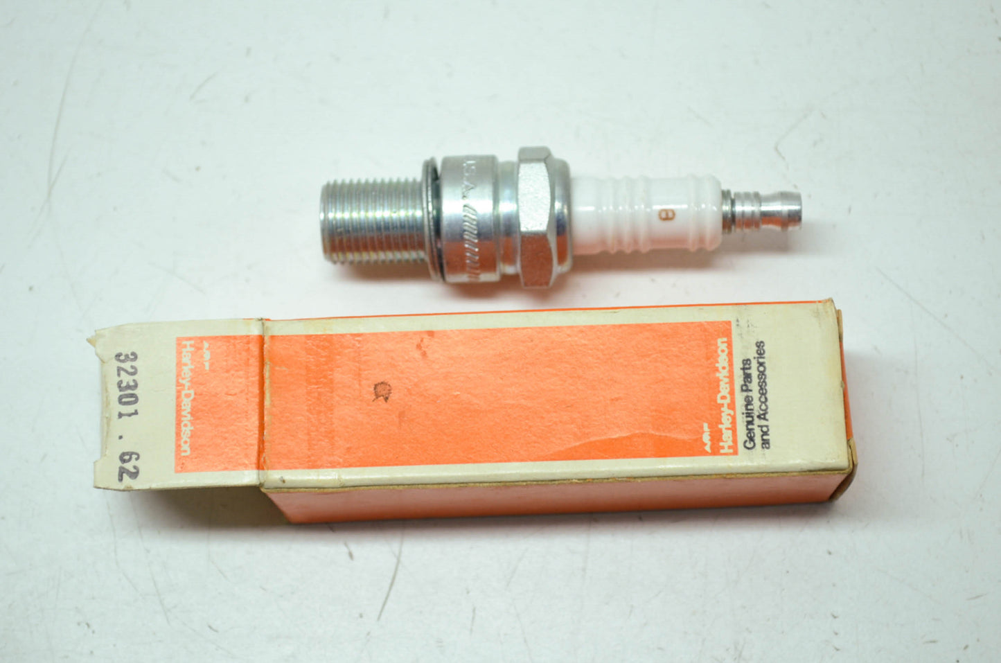 AMF No. 8 Spark Plug 14 MM QTY 1 NOS