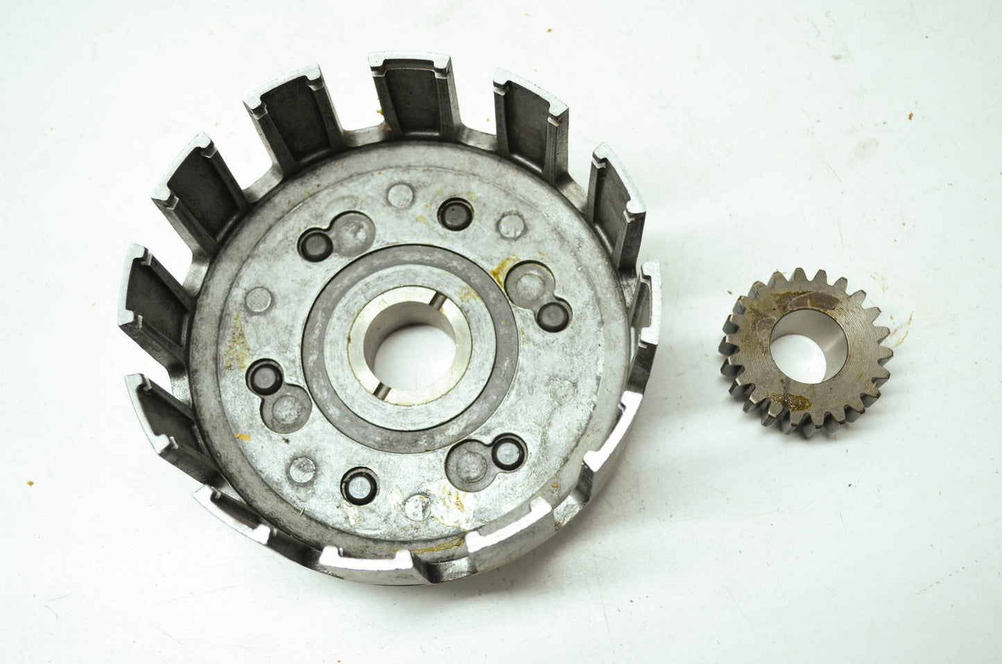 Harley Aermacchi Clutch Basket & Gear MX 250 NOS