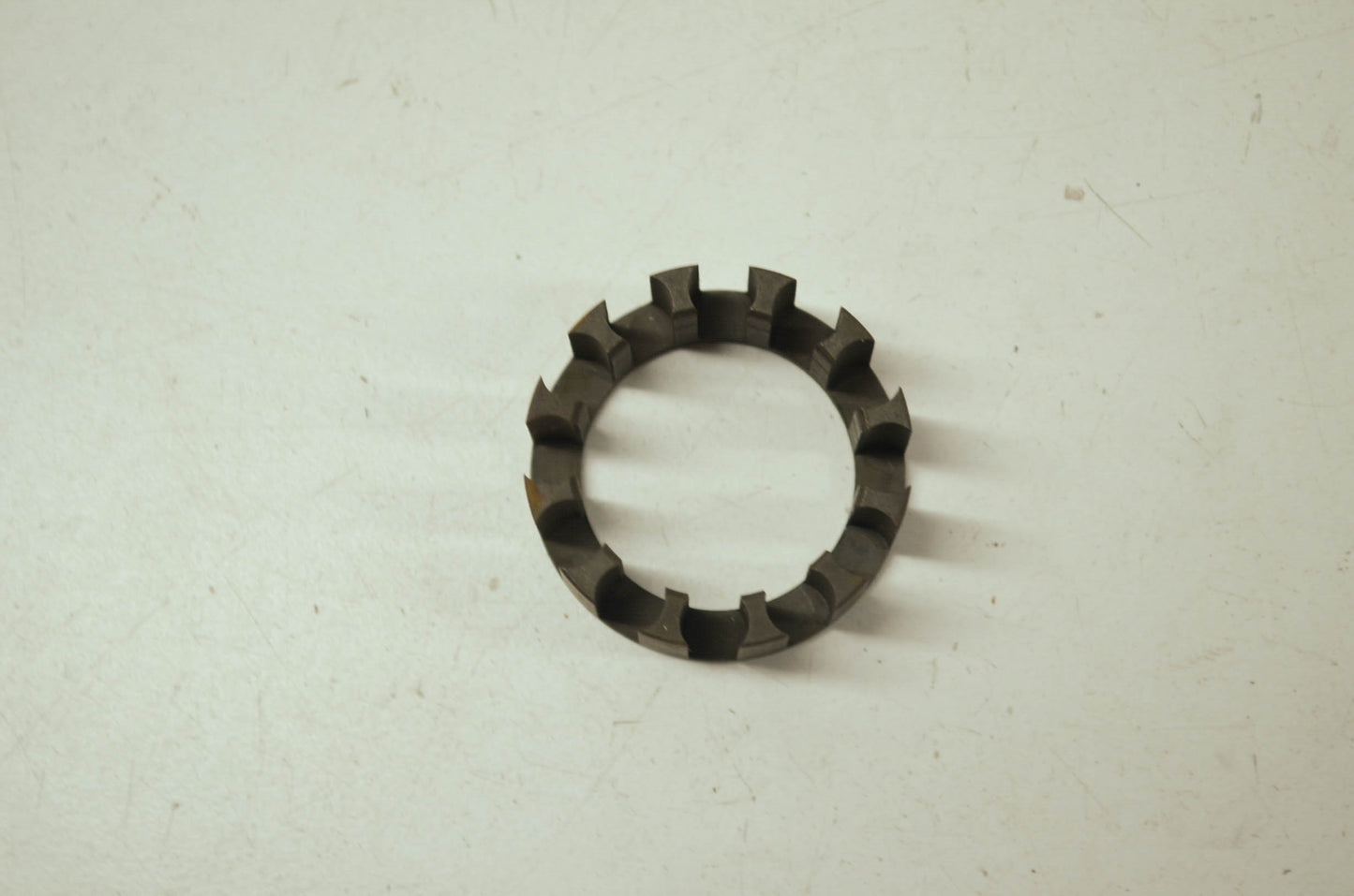 Retainer NOS