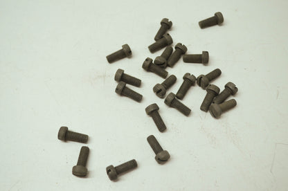 OEM Harley-Davidson 1303 Screw Qty 22 NOS