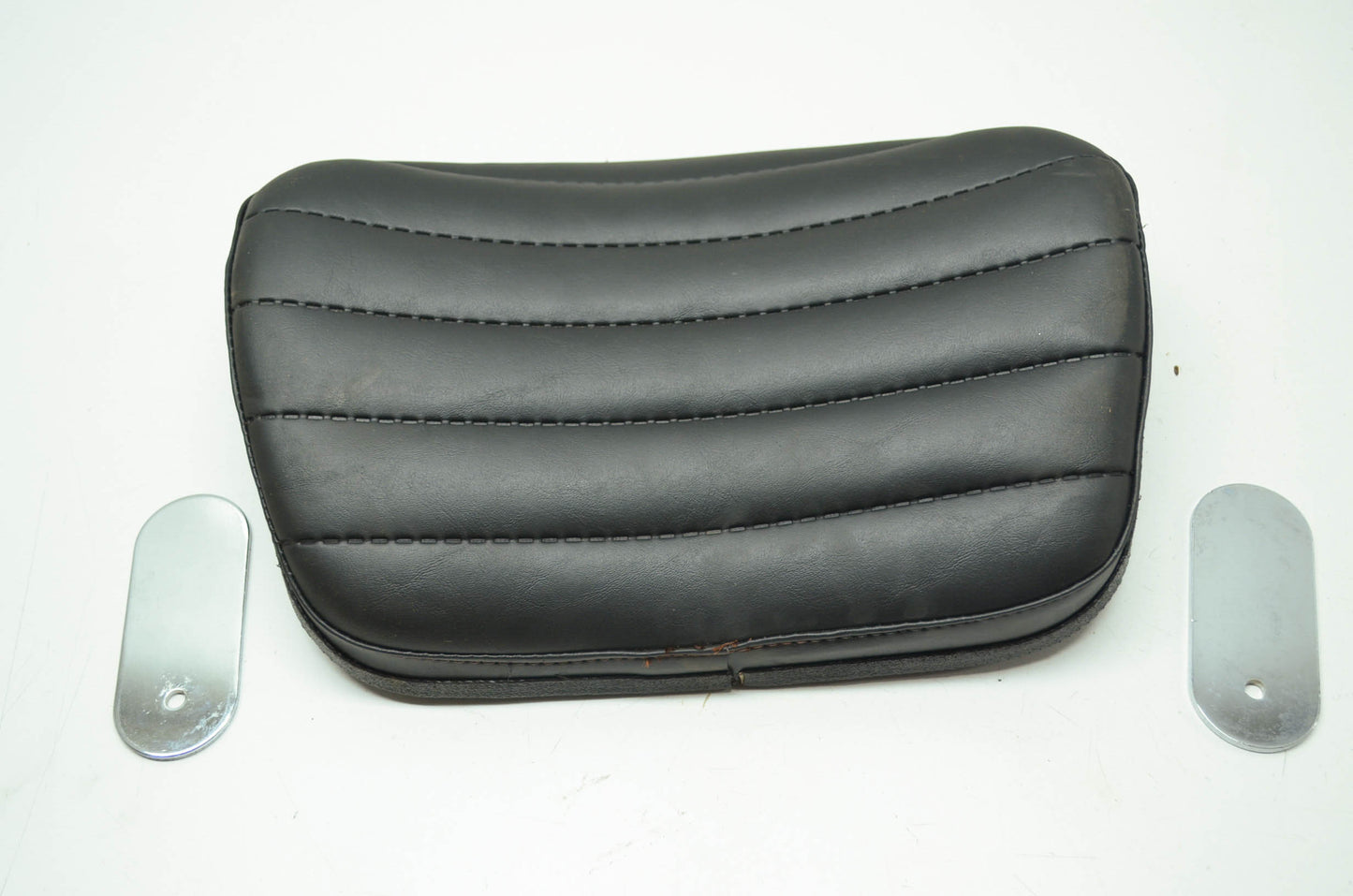 OEM Harley-Davidson 52540-79 Black Backrest Pad NOS