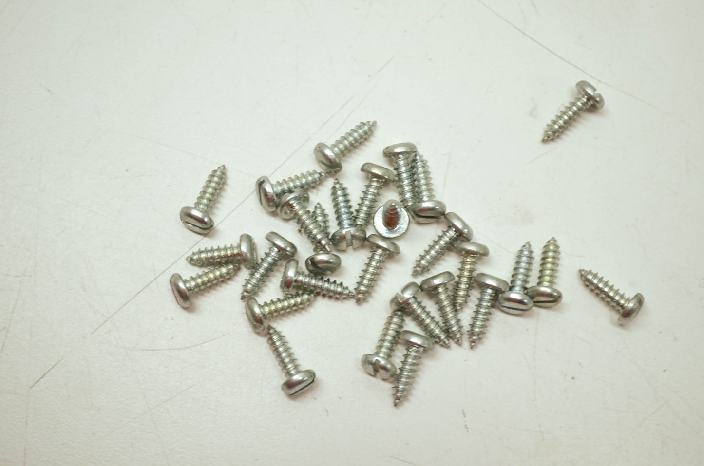 Harley Aermacchi Screw Qty 28 NOS