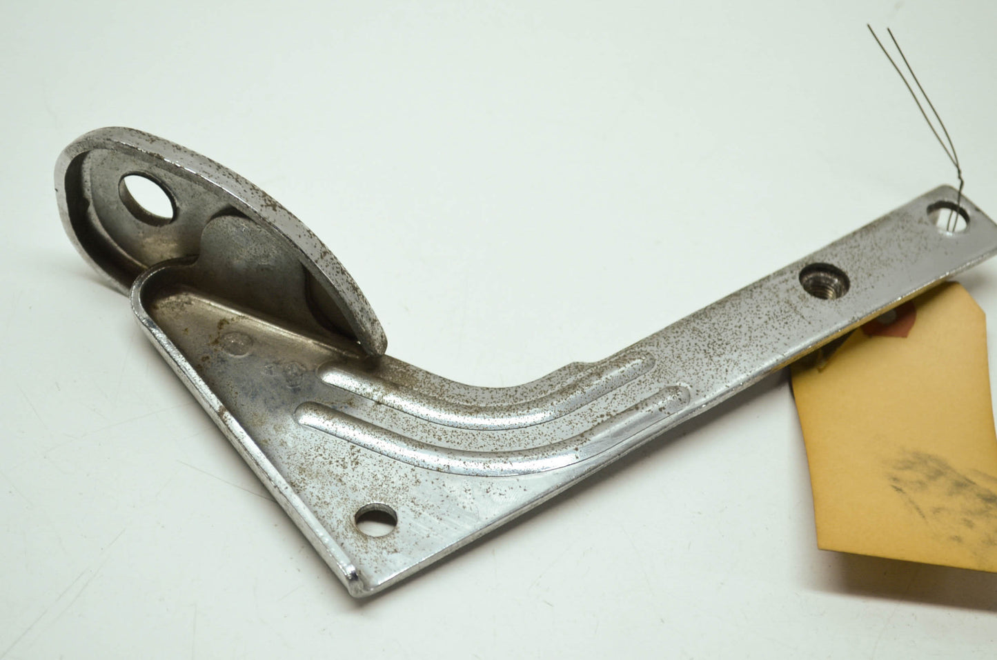 Right Bracket Assembly NOS