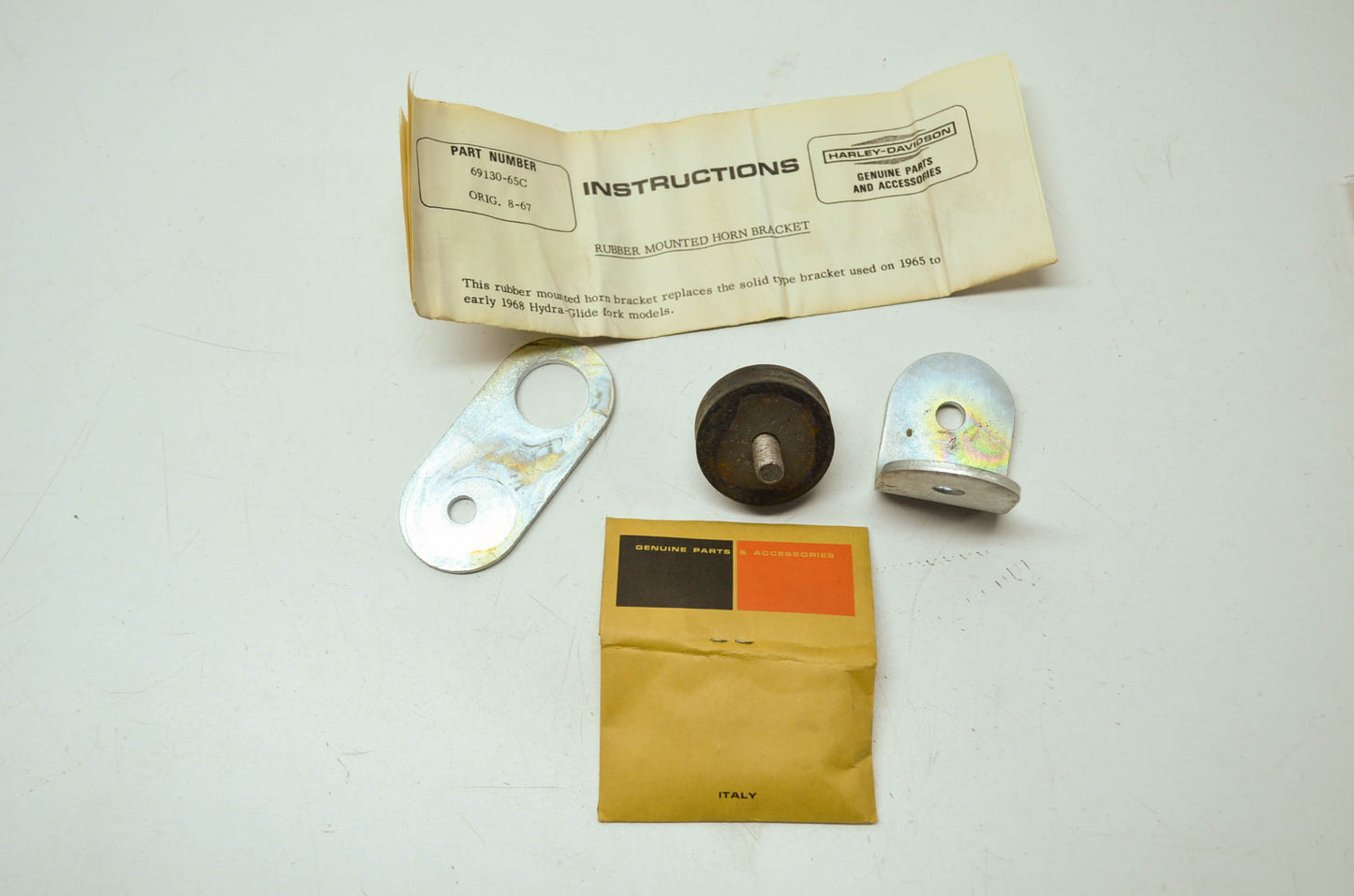 OEM Harley-Davidson 69130-65C Horn Bracket Kit NOS