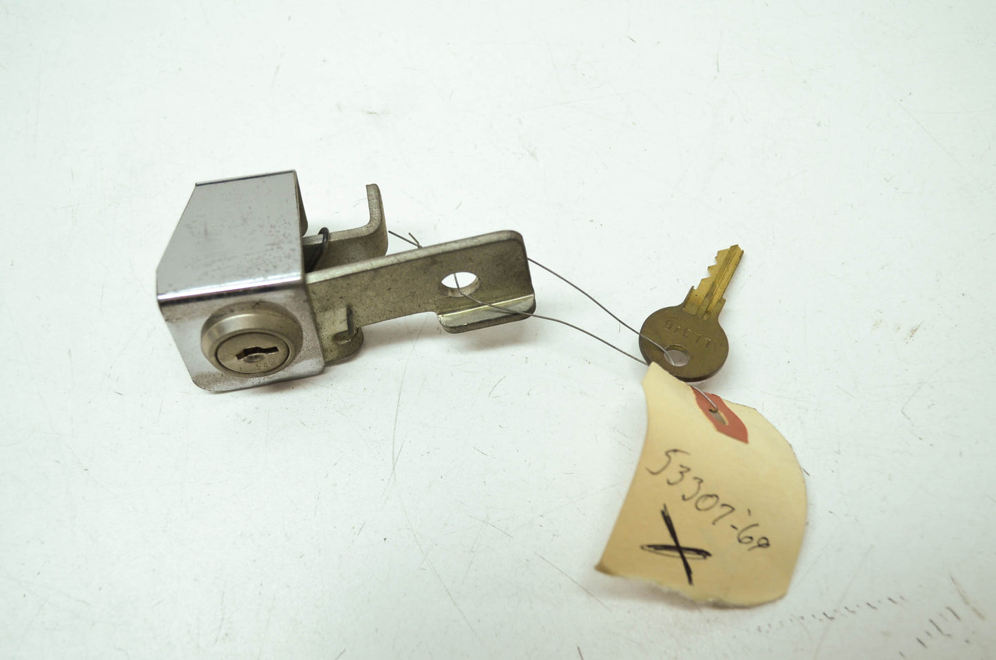 OEM Harley-Davidson 53307-69 Lock Set NOS