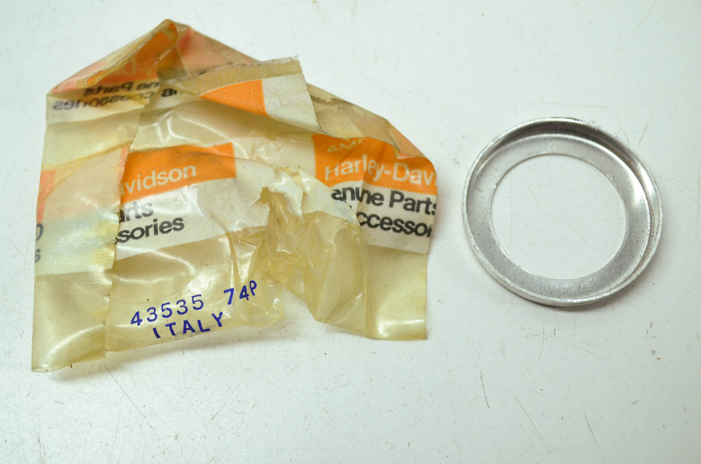 NEW OEM Harley Aermacchi Retainer Cup 74-78 SS SX 175 250 43535-74P NOS