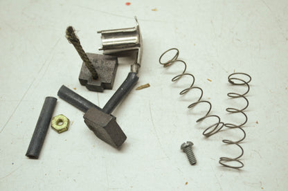 NEW OEM Harley Davidson AMF Ground Brush Holder Kit 31508-64 NOS
