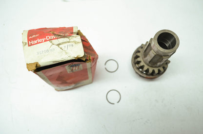 OEM Harley-Davidson 35700-69 Countershaft Gear NOS