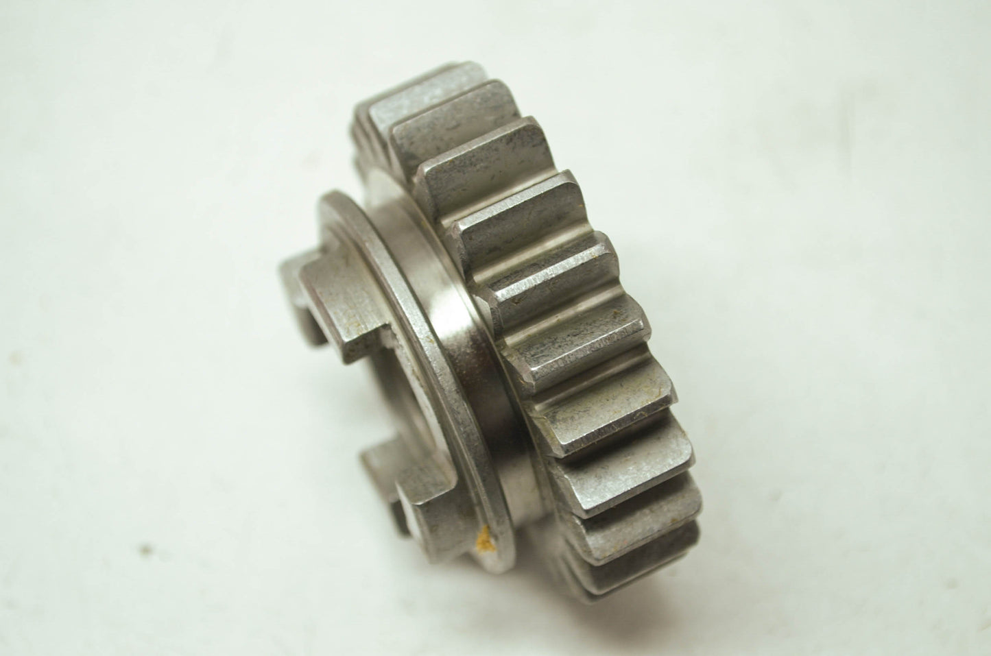 OEM Harley-Davidson 35709-54A Countershaft Gear 3rd NOS