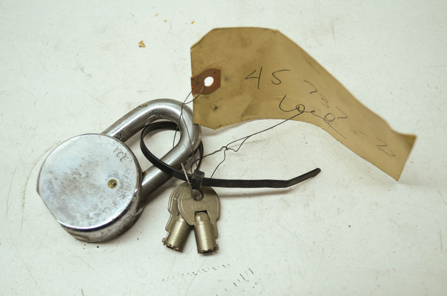 OEM Harley-Davidson 45737-72 Padlock NOS
