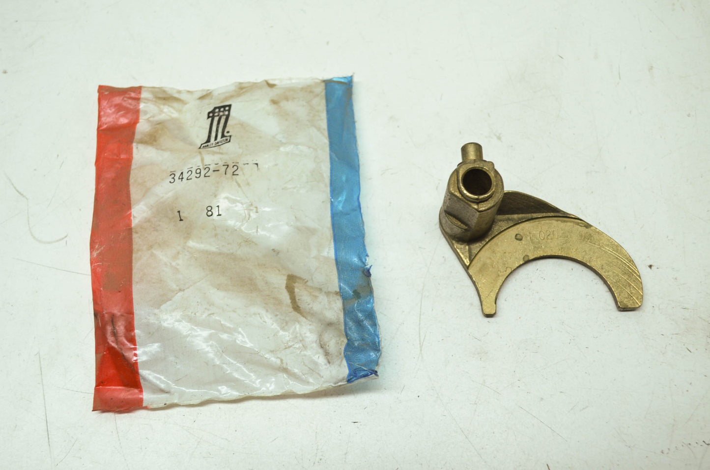NEW OEM Harley Davidson AMF Shift Fork 34292-72 NOS