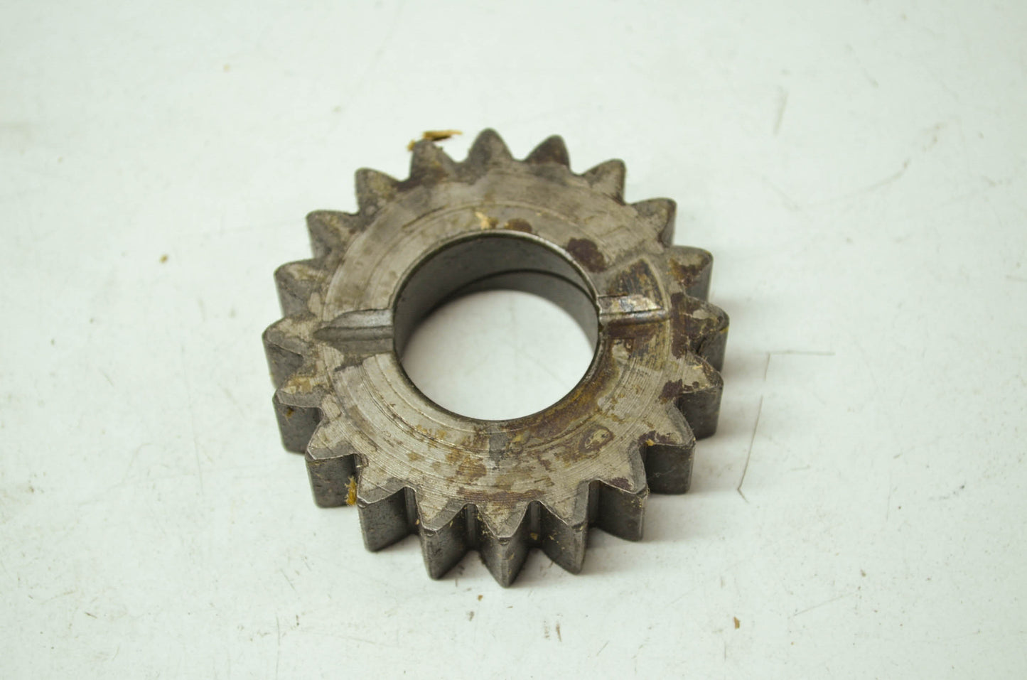 OEM Harley-Davidson 35305-56 Main Shaft Gear 3rd NOS