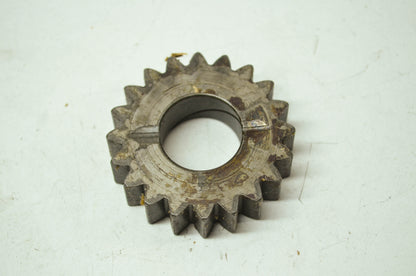 OEM Harley-Davidson 35305-56 Main Shaft Gear 3rd NOS