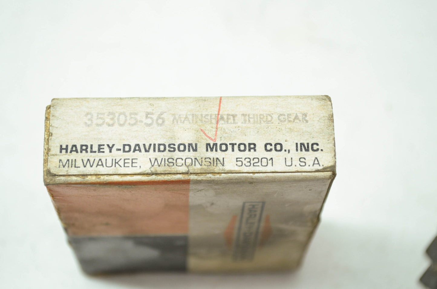 OEM Harley-Davidson 35305-56 Main Shaft Gear 3rd NOS