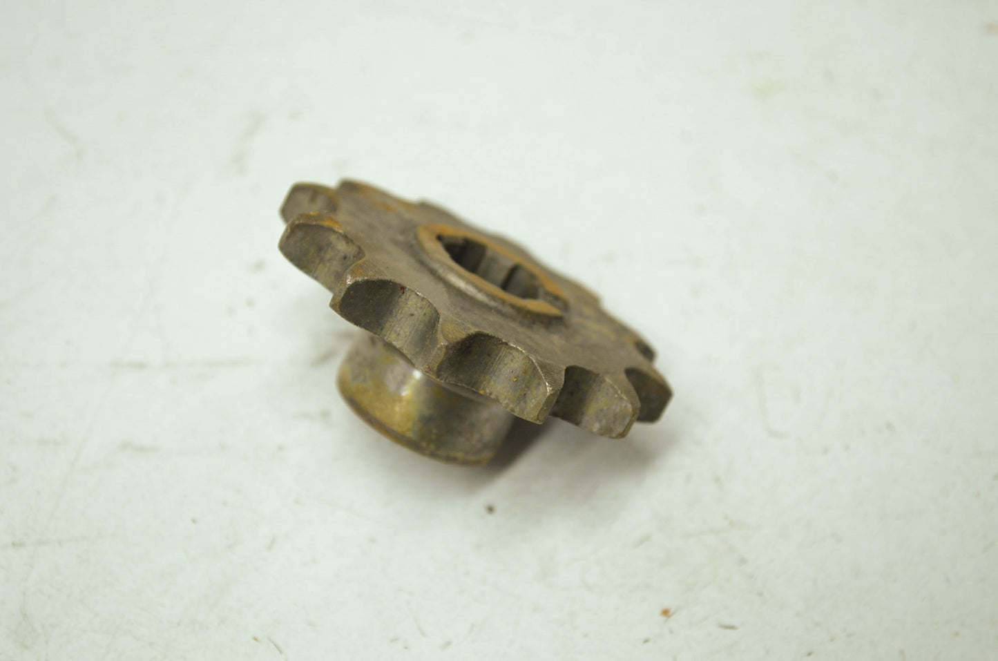 NEW OEM Harley Aermacchi Transmission Drive Sprocket 12T 35202-68P NOS