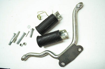 NEW OEM Harley Davidson AMF Rear Footpeg Foot Rest Kit 52653-59 NOS